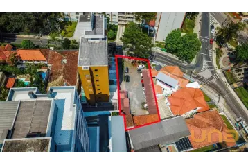 Terreno Centro Cívico