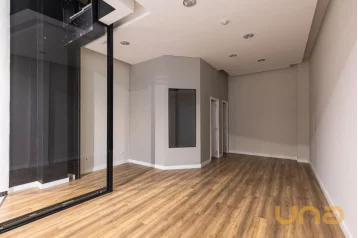 Loja com 35 m² no Centro