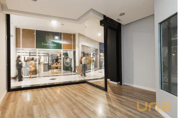 Loja com 35 m² no Centro