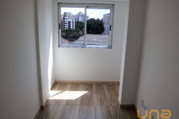 Apartamento no CRISTO REI de 55,00 m²  - 06423.009-FT