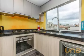 Sobrado em condominio no Campo Comprido Curitiba