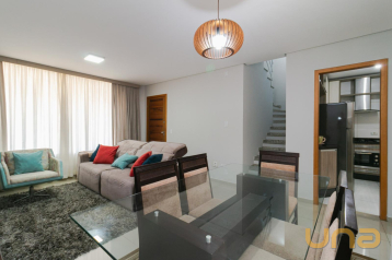 Sobrado no Boqueirão de 154,25 m² com 3 quartos  - 04612.001-R