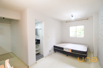 Imobiliária Cilar Aluga Apartamento 1 Quarto no Bigorrilho com