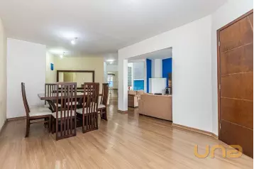 Casa 3 quartos em condomínio no Santa Cândida