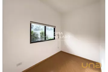 Casa Comercial 450m² no Bacacheri - Curitiba/PR.