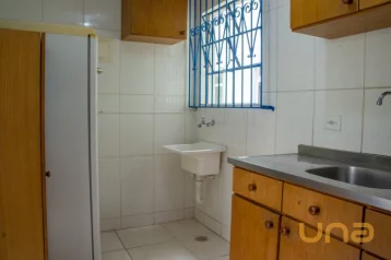 Apartamento com 2 dormitórios para alugar, 36 m² por R$ 1.100,