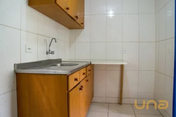 Apartamento com 2 dormitórios para alugar, 36 m² por R$ 1.100,