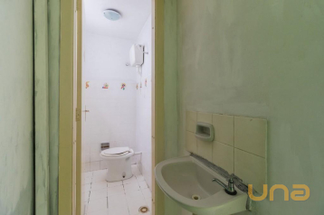 Loja com 36.9 m² no Mercês