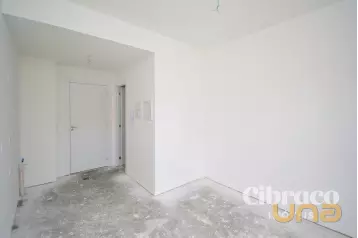 Apartamento Garden no Novo Mundo, de 44,58 m² - Ed. One House 