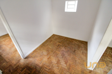 Imobiliária Cilar Aluga Kitnete no Alto da XV com 30m², Ref. 0