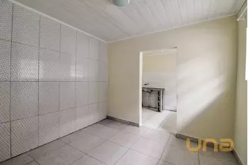 Imobiliária Cilar Aluga Kitnet no Alto da XV com 30m², Ref. 07