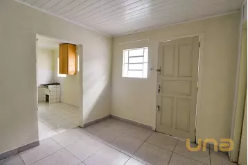 Imobiliária Cilar Aluga Kitnet no Alto da XV com 30m², Ref. 07