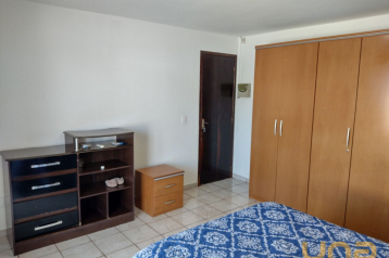 Sobrado à venda, 108 m² por R$ 430.000,00 - Brejatuba - Guarat