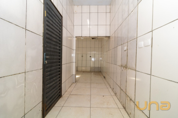 Loja com 70.92 m² no Centro
