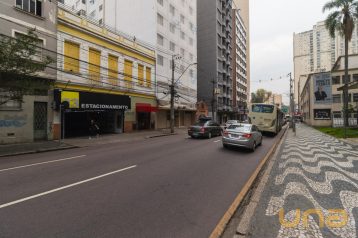 LOJA COM ÁREA TOTAL  147,98m² - CENTRO - REF 5672-RAZÃO